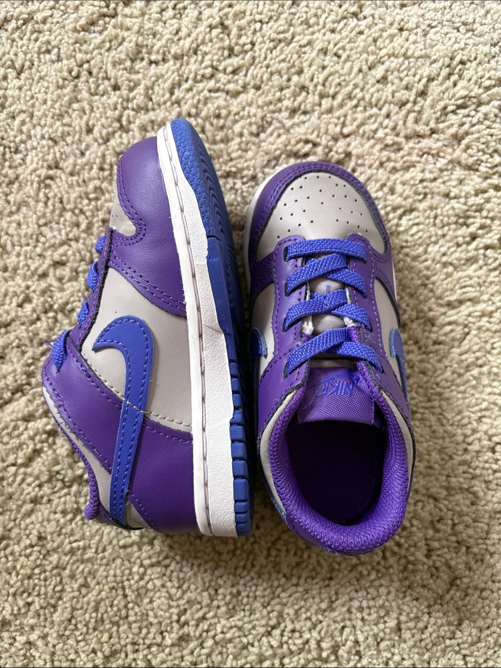 Nike Kids Purple and Gray Low-Top Sneakers-size 8- like new